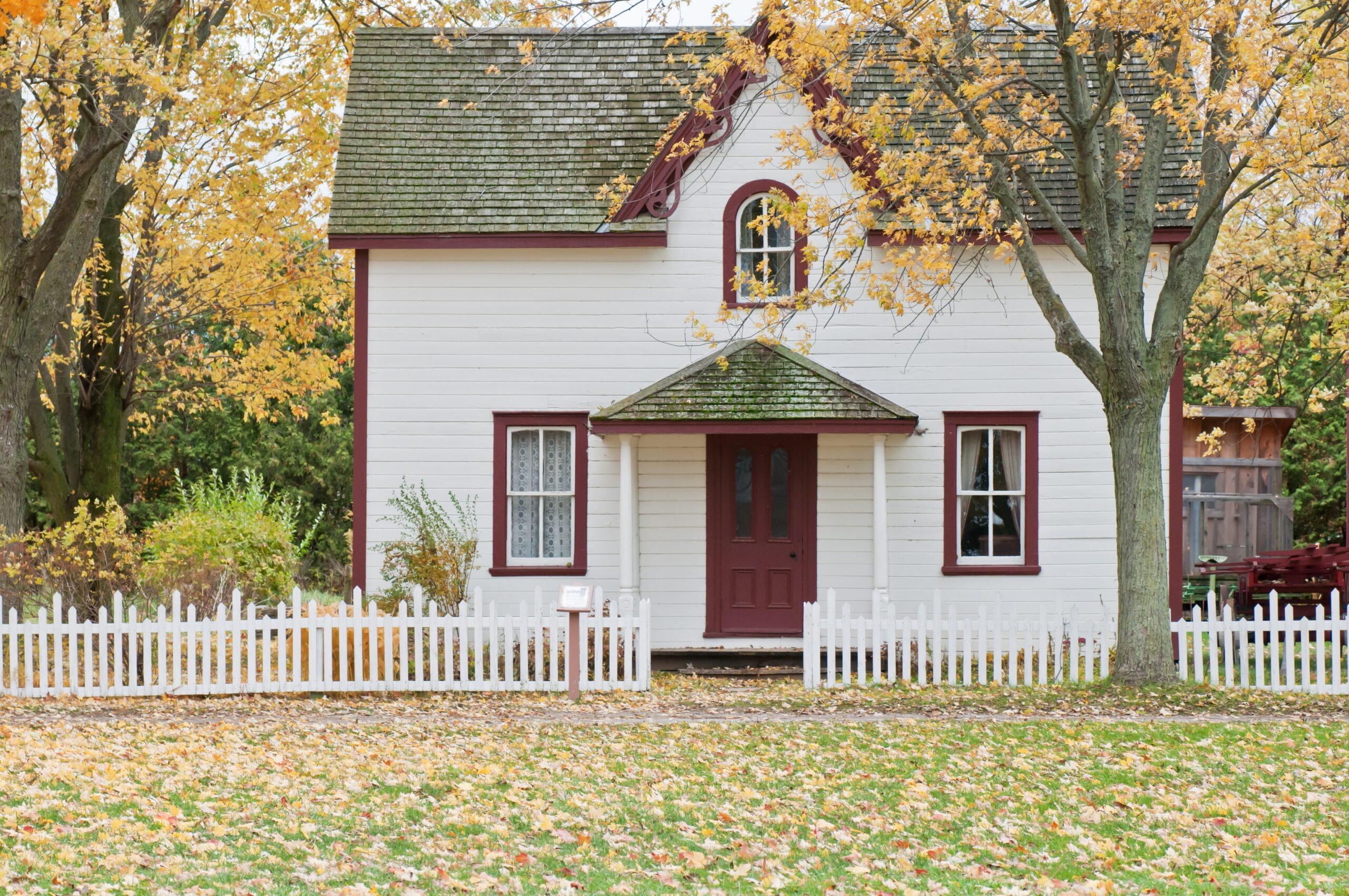 Can Deck Boards Be Used for Fencing?   